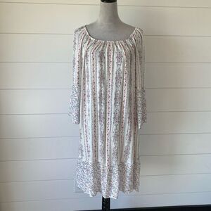 Style & Co white base and floral/paisley pattern, Dress With 3/4 Belle Sleeves M